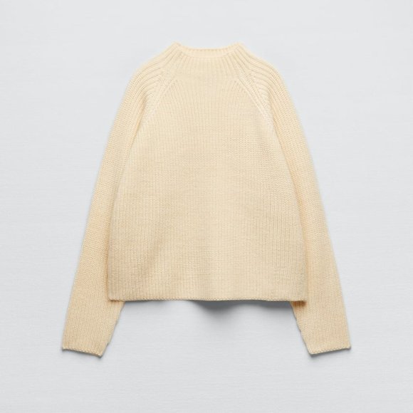 Pull Zara à Manches Longues – Couleur Taupe, Doux Et Fuzzy, Taille M, Occasion Très Bon état